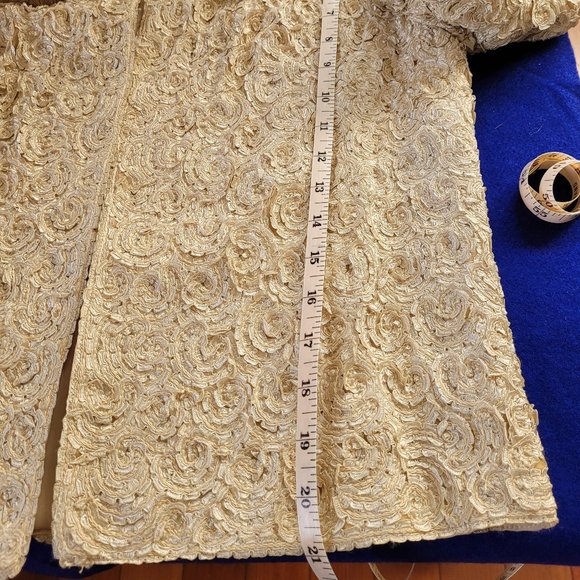 HANDCRAFTED VINTAGE RIVIERA INTERNATIONAL MINK TRIMMED JACKET - Picture 10 of 11